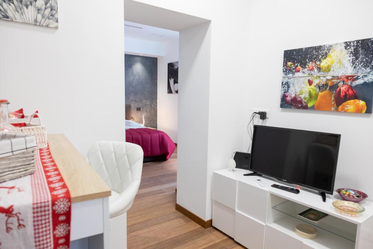 Eutuxia Apartment Таранто Екстериор снимка